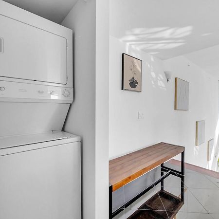 Iconic 2 Bedroom Loft Brickell-Stunning Views Miami Extérieur photo