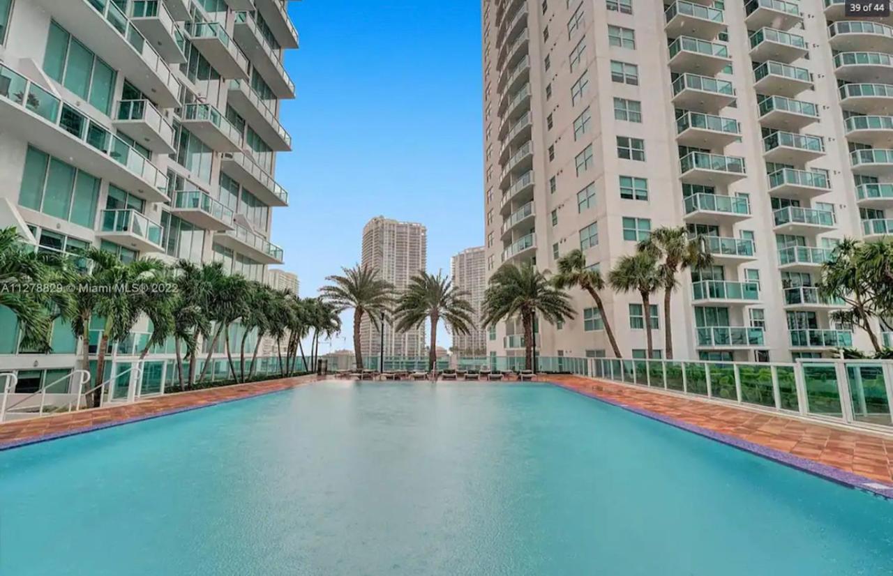 Iconic 2 Bedroom Loft Brickell-Stunning Views Miami Extérieur photo
